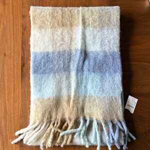 J. Crew women’s scarf. NWT